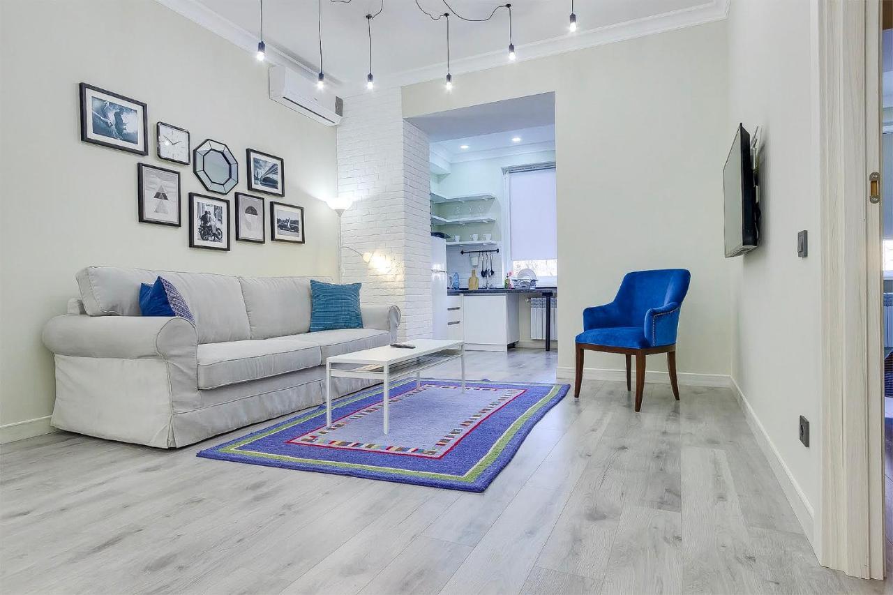 Opera Apartments Almaty Bagian luar foto